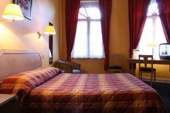 Metropole Hotel